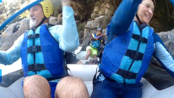 Adrenaline rush: rafting challenge on Calderas River ends with thrilling plunge
