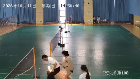 Man suffers burns after smartphone catches fire during badminton game in Hubei, China