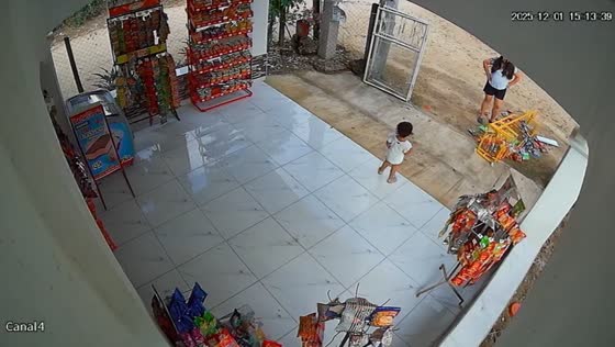 Child accidentally topples store display in Guatemala