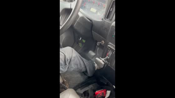 Broken brake pedal malfunctions in Baton Rouge, Louisiana, USA