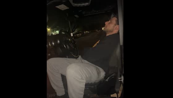 Jeep gets stuck in front of car in Fort Myers