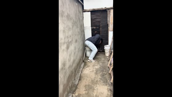 Spinning firecracker sparks screams during indoor prank in Anhui, China