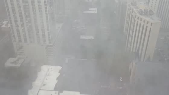 Heavy downpour drenches the Gold Coast neighborhood in Chicago, USA