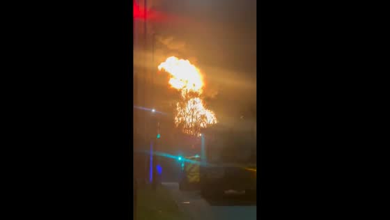 Massive fire at electrical substation shuts down Heathrow Airport in London, England