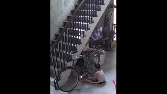 Kid’s bike accident caught on camera in Jakarta, Indonesia