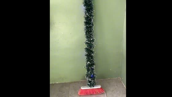 Low-budget Christmas tree idea with a twist