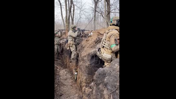 Courageous defense: Ukrainian soldiers hold the line in Bakhmut's Khromove settlement