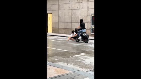 Motorcyclist runs over man's hand during martial arts performance in Zhejiang, China