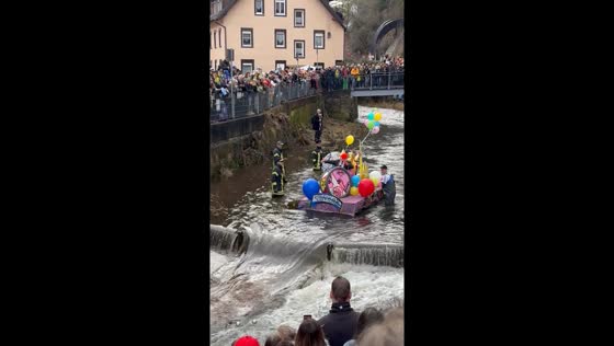 Bach-Na-Fahrer's tub ride extravaganza in Schramberg, Germany