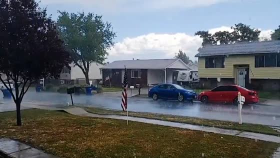 Heavy rain, wind, thunder, and lightning hit Magna, Utah