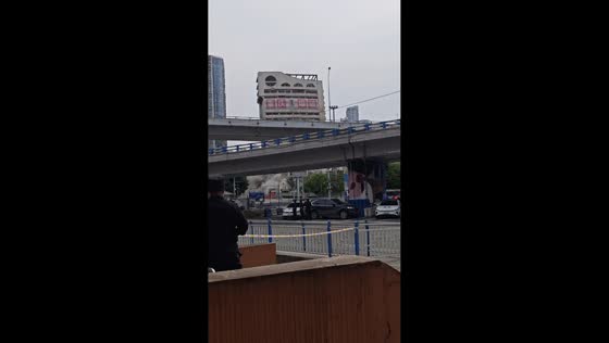 Building demolition surprises crowd with powerful blast in Chongqing, China