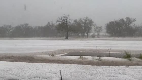 Hailstorm turns Marathon, Texas into winter wonderland